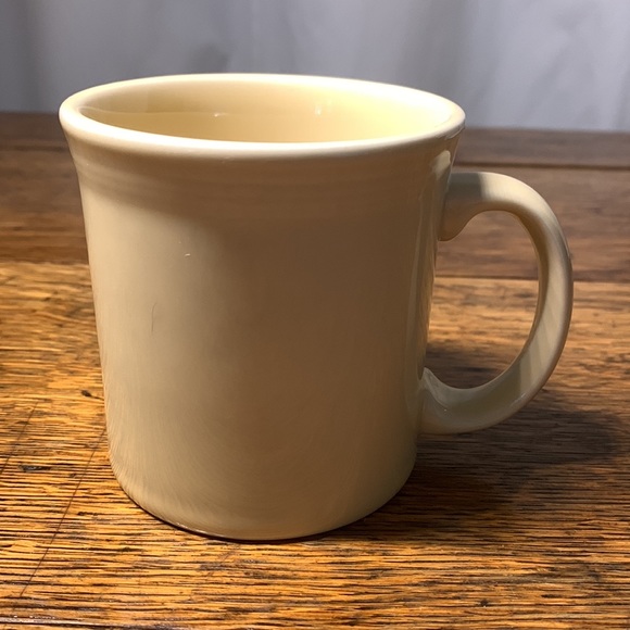 Fiesta ware mugs - Picture 3 of 8